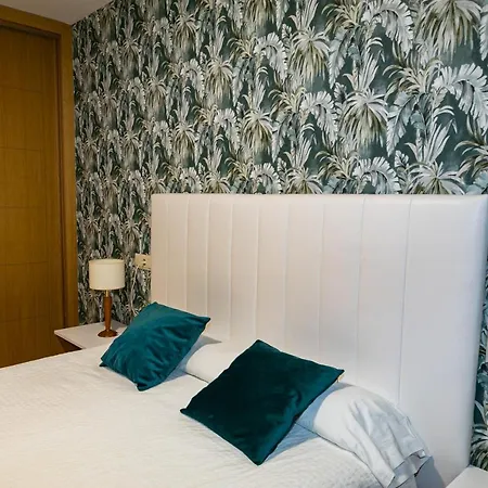 2 Con Piscina, Garaje A 150 Mt Playa Silgar *