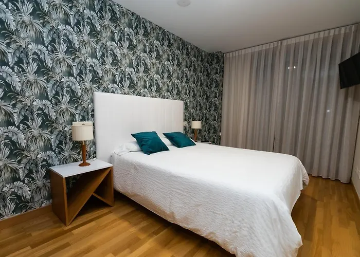 2 Con Piscina, Garaje A 150 Mt Playa Silgar * Sanxenxo